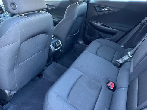 Used 2023 Chevrolet Malibu LT image 13