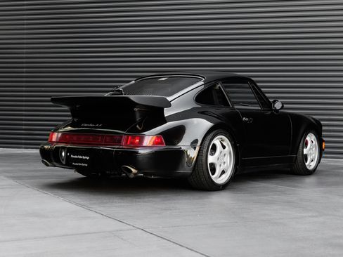 Used 1992 Porsche 911 Turbo RWD image 7