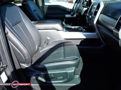 Used 2020 Ford F350 Lariat image 30