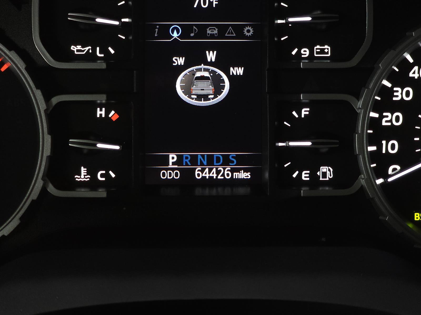 Used 2020 Toyota Tundra Limited w/ Limited Premium Package AWD/4WD image 16