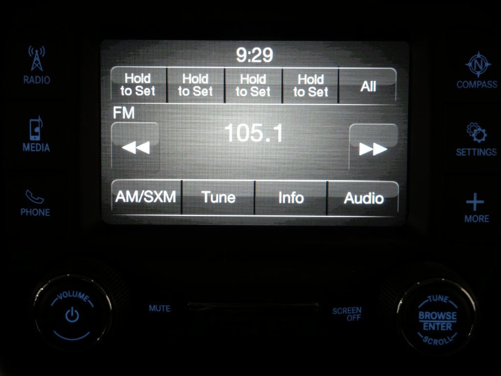 Used 2022 RAM 1500 Classic SLT RWD image 17