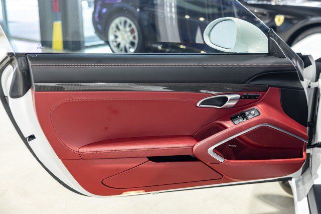 Used 2018 Porsche 911 Turbo S AWD/4WD image 36