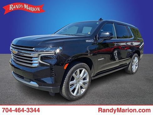 Used 2024 Chevrolet Tahoe High Country w/ Premium Package 2 AWD/4WD image 1
