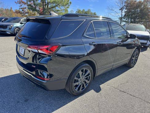 Used 2023 Chevrolet Equinox RS image 7