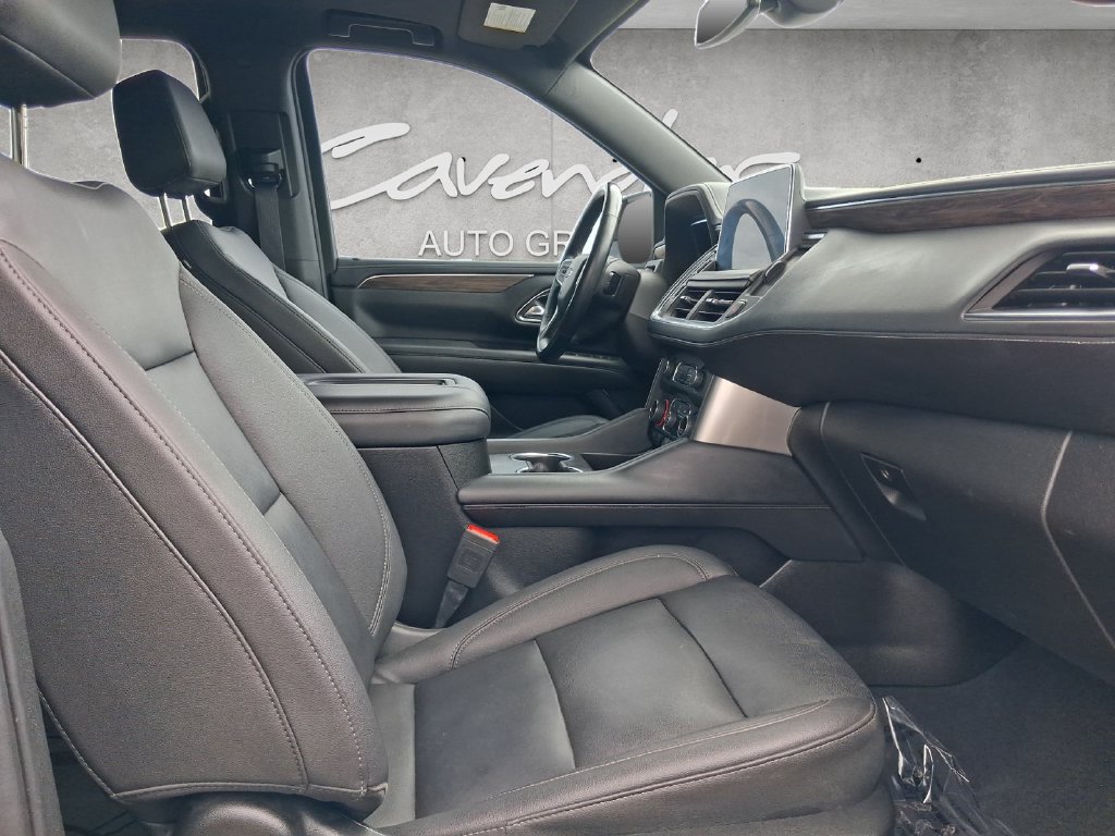 Used 2022 Chevrolet Suburban Z71 w/ Luxury Package AWD/4WD image 24