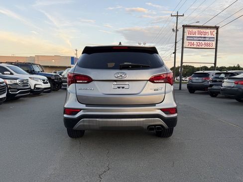 Used 2017 Hyundai Santa Fe Sport AWD/4WD image 5