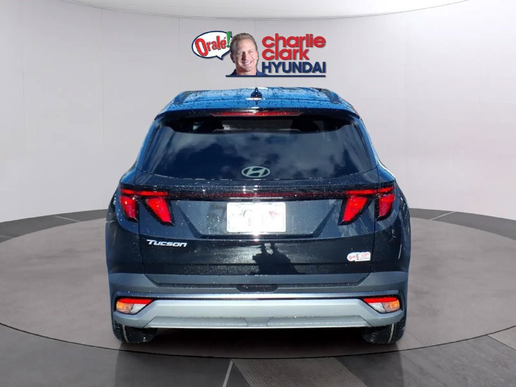 New 2026 Hyundai Tucson SEL Plus FWD image 4