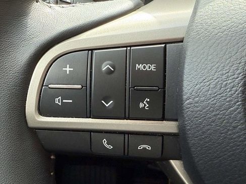 Used 2022 Lexus RX 450h AWD w/ Premium Package image 23