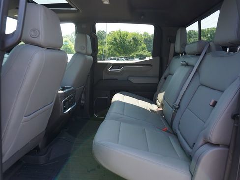 Used 2025 GMC Sierra 1500 SLT w/ SLT Premium Plus Package AWD/4WD image 13