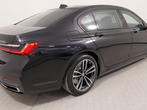 Used 2022 BMW 750i xDrive 750i xDrive w/ Executive Package image 13