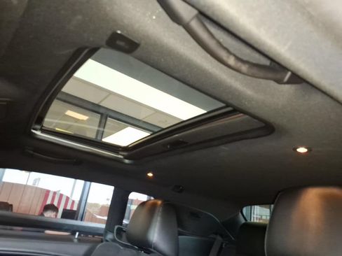 Used 2021 Dodge Challenger R/T Scat Pack RWD image 10