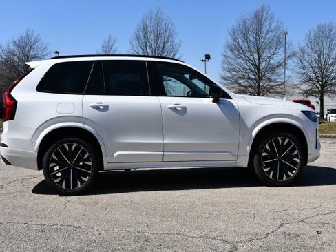 New 2026 Volvo XC90 B6 Ultra w/ Protection Package Premier AWD/4WD image 8