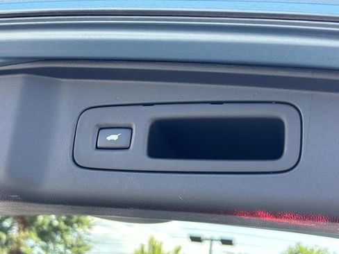 Used 2016 Honda CR-V Touring image 13