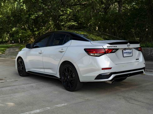 Used 2025 Nissan Sentra SR w/ Midnight Edition FWD image 7