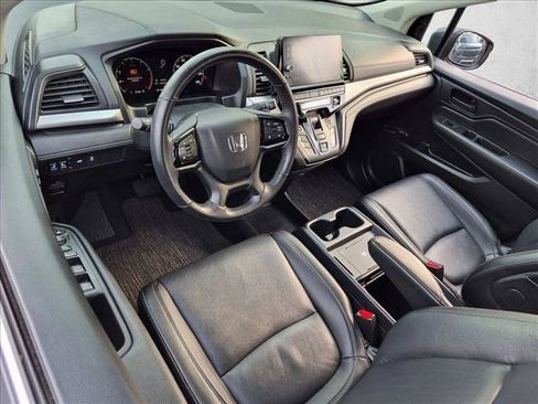 Used 2025 Honda Odyssey EX-L image 10