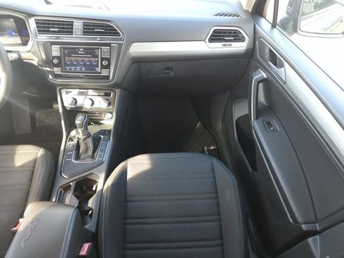Certified 2022 Volkswagen Tiguan S FWD image 16