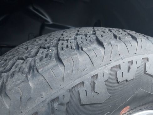 Used 2021 Jeep Wrangler Unlimited Sport AWD/4WD image 25