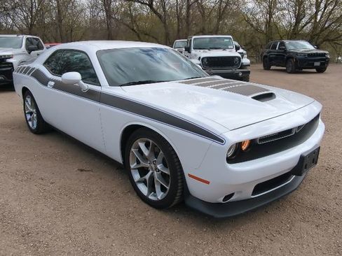 Used 2023 Dodge Challenger GT RWD image 2
