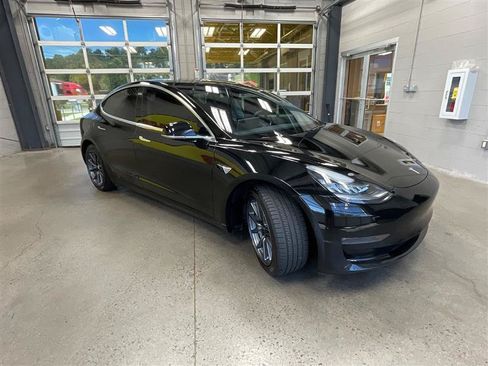 Used 2020 Tesla Model 3 Long Range AWD/4WD image 7