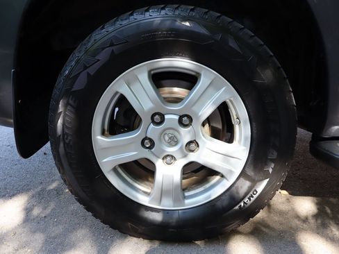 Used 2012 Toyota Sequoia SR5 w/ Premium Pkg AWD/4WD image 45