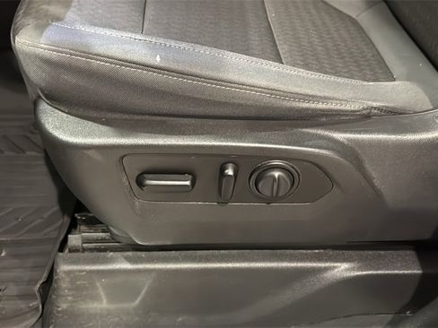 Used 2020 Chevrolet Silverado 1500 LT Trail Boss image 25