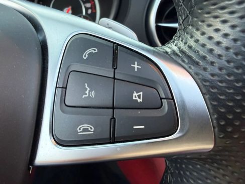 Used 2020 Mercedes-Benz SL 550 w/ Driver Assistance Package image 39