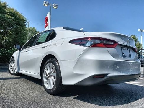 Used 2024 Toyota Camry LE w/ Convenience Package FWD image 6