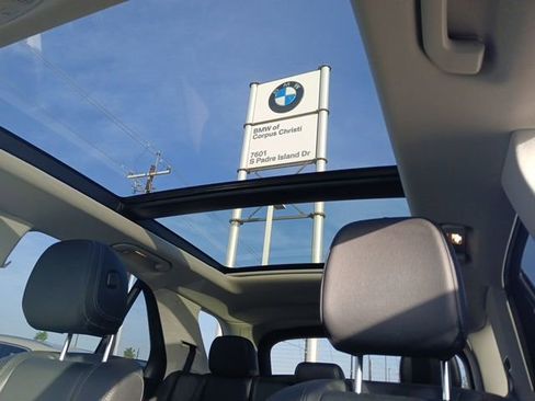 Used 2024 Mercedes-Benz GLE 350 4MATIC image 28
