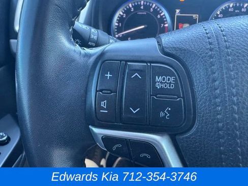 Used 2018 Toyota Highlander XLE w/ Protection Package #3 image 23