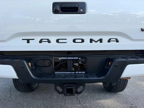 Used 2019 Toyota Tacoma TRD Sport w/ Technology Package AWD/4WD image 30
