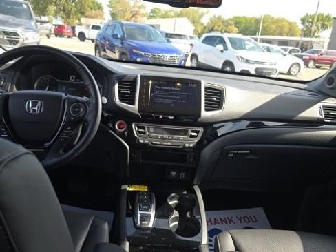 Used 2020 Honda Ridgeline RTL-E image 23