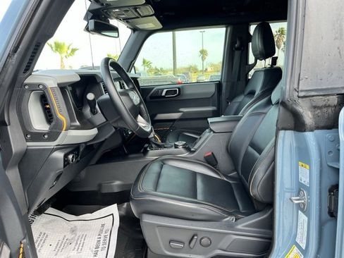 Used 2023 Ford Bronco Badlands w/ Sasquatch Package image 16