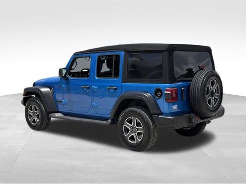 Used 2022 Jeep Wrangler Unlimited Sport AWD/4WD image 3