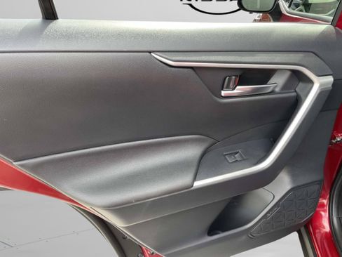 Used 2023 Toyota RAV4 XLE Premium FWD image 13