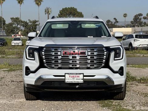 New 2026 GMC Terrain Denali image 2