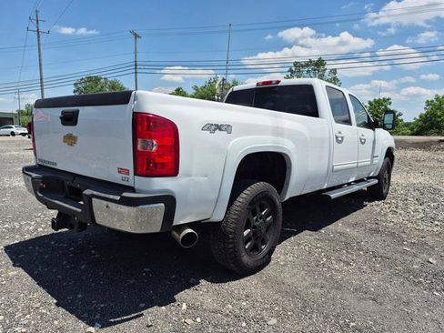 Used 2011 Chevrolet Silverado 3500 LTZ w/ LTZ Plus Package AWD/4WD image 6
