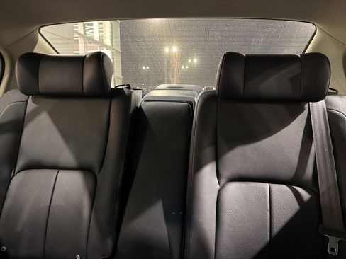 Used 2004 INFINITI G35 x Sedan image 8