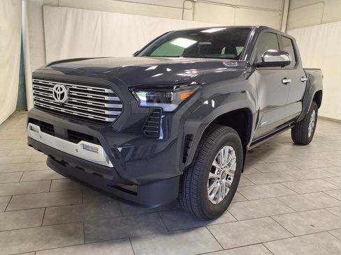 New 2026 Toyota Tacoma Limited AWD/4WD image 3