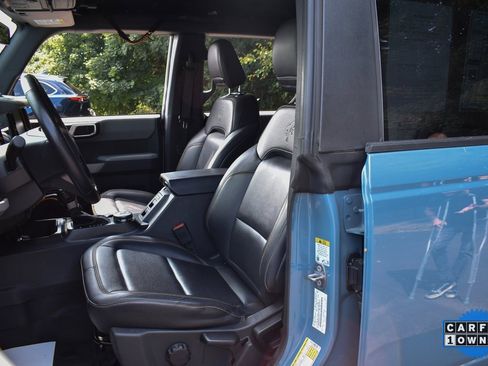 Used 2023 Ford Bronco Badlands image 16