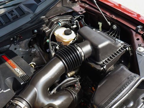 Used 2019 Ford F150 Raptor w/ Equipment Group 802A Luxury image 13