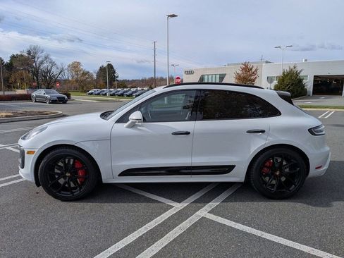 Used 2022 Porsche Macan GTS image 4
