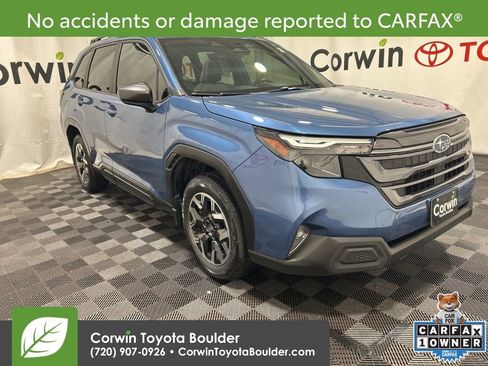 Used 2025 Subaru Forester Premium w/ Convenience Package #1 image 1