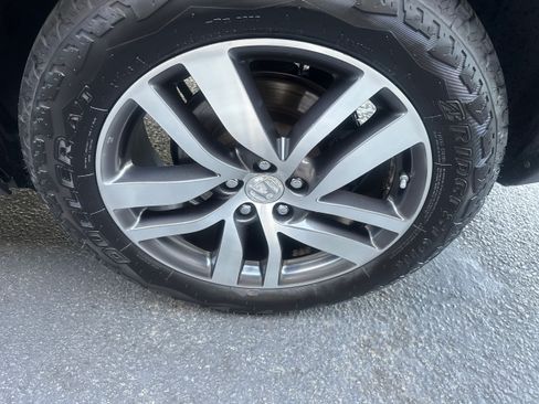 Used 2016 Honda Pilot Elite image 28