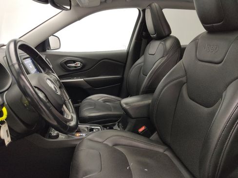 Used 2021 Jeep Cherokee Latitude Lux w/ Sun & Sound Group image 17