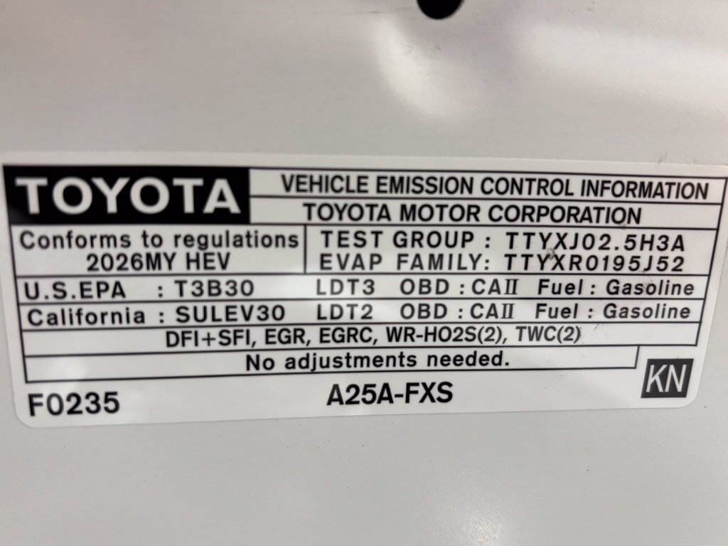 Used 2026 Toyota Sienna LE FWD image 74