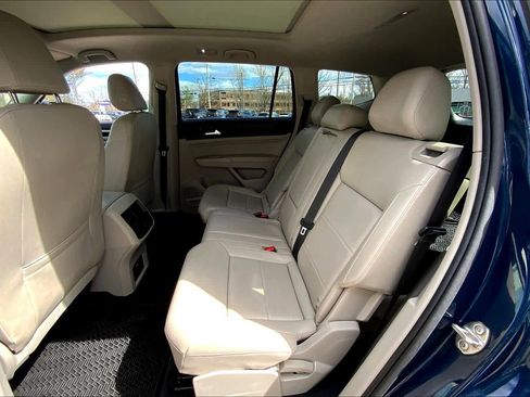 Used 2023 Volkswagen Atlas SE w/ Panoramic Sunroof Package AWD/4WD image 20