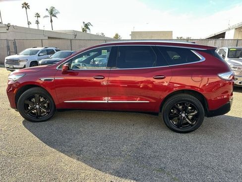 Used 2024 Buick Enclave Essence w/ Sport Touring Edition image 7