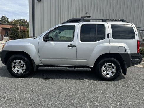 Used 2008 Nissan Xterra S image 2