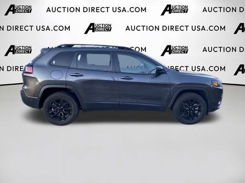 Used 2023 Jeep Cherokee Altitude Lux image 22