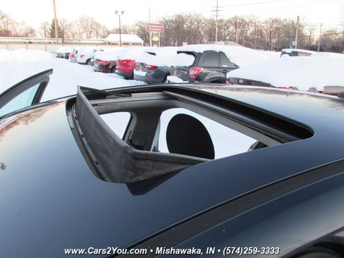 Used 2016 Chevrolet Cruze LT w/ Sun And Sound Package FWD image 7